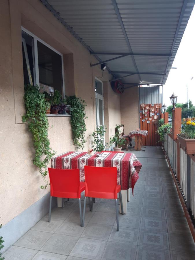 Lind Guest House B&B Gyumri Luaran gambar